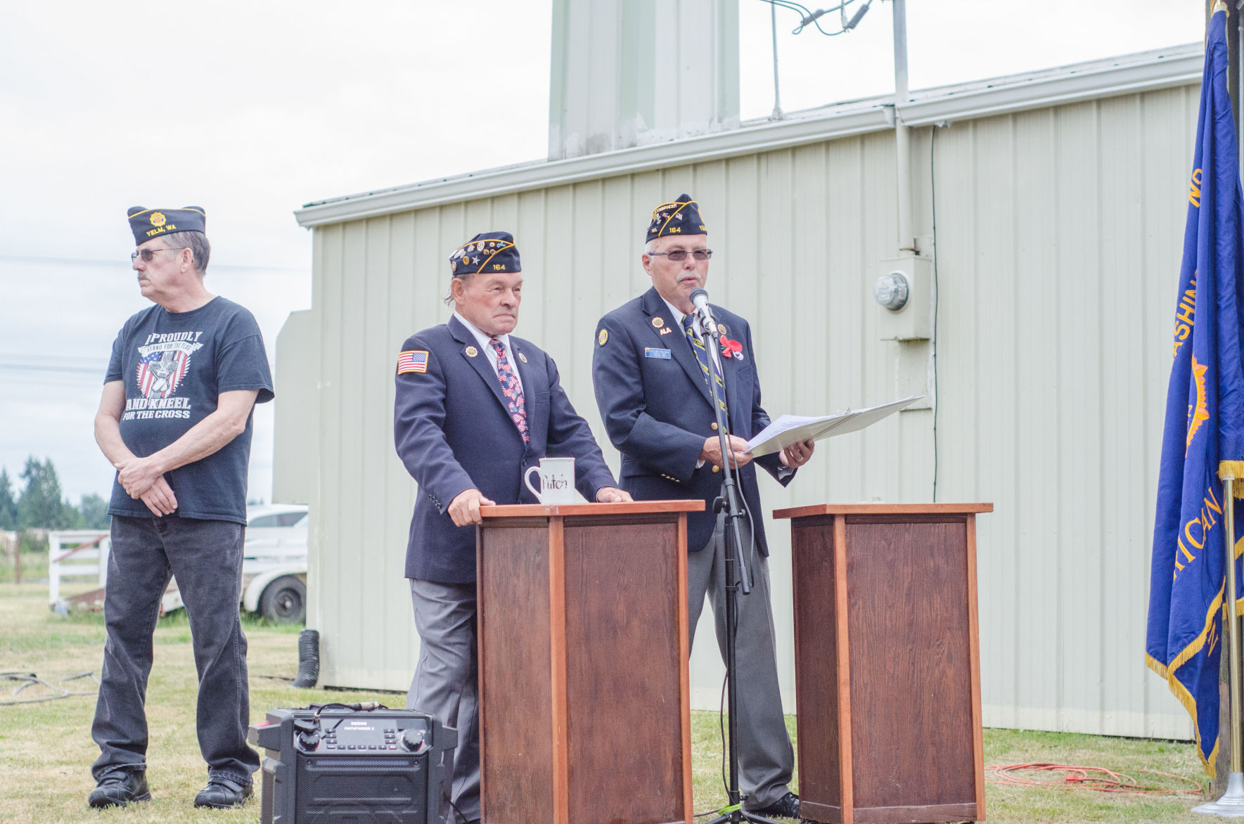 190620.news.flagretirement.er5.jpg